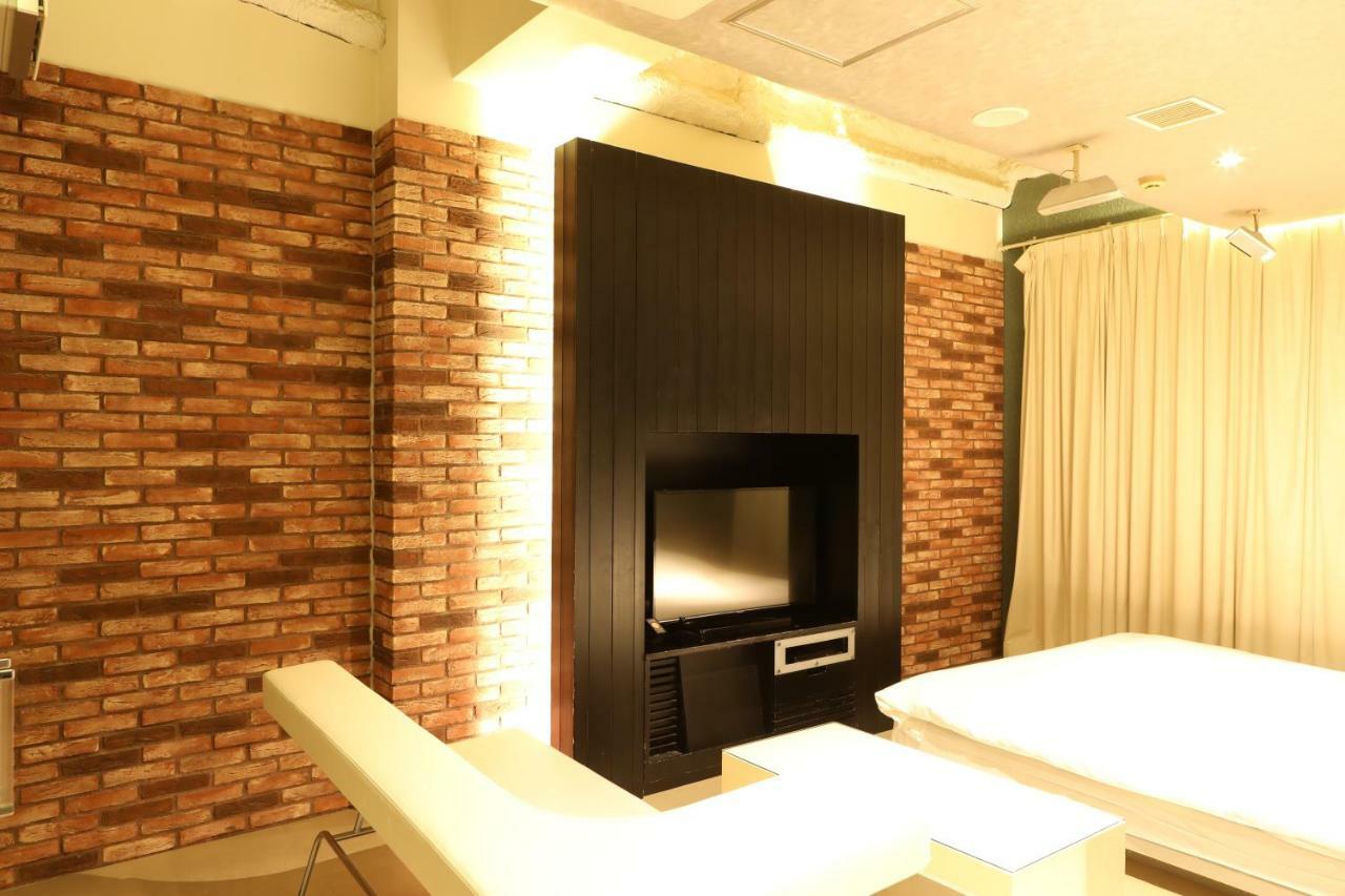 C-Hotel Affetto (Adults Only) Sapporo Exterior photo